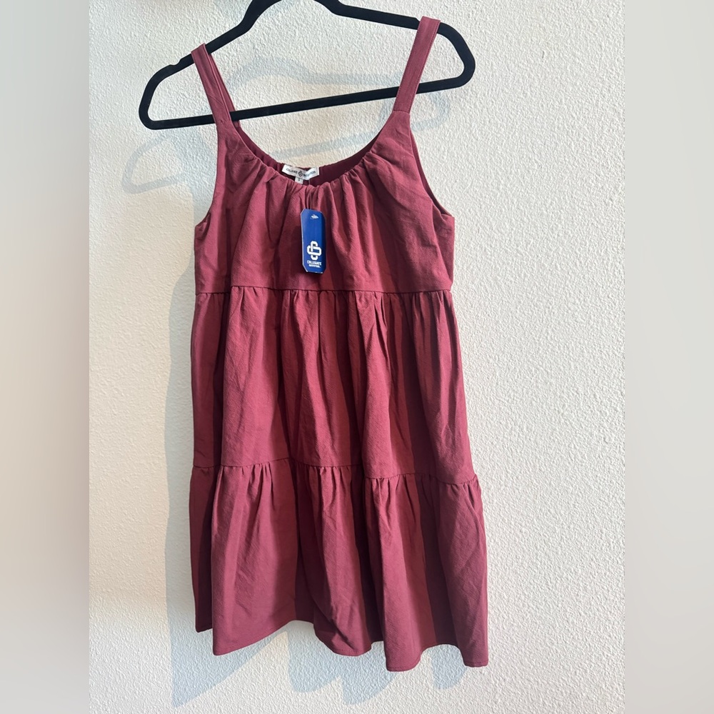 Elegant Sleeveless Burgundy Mini Dress